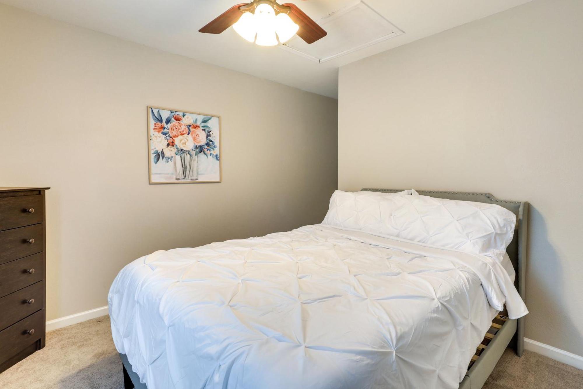 Charming North Charleston Townhome - Pets Welcome! Екстер'єр фото